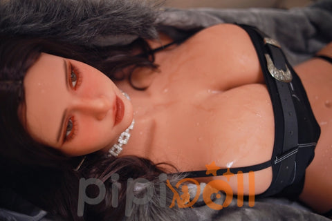 Justine [Sofort lieferbar] Dunkle Hautfarbe + Integrierte Vagina + Gelbrüste (100% Nagelneu) Große Brüste Fire Doll